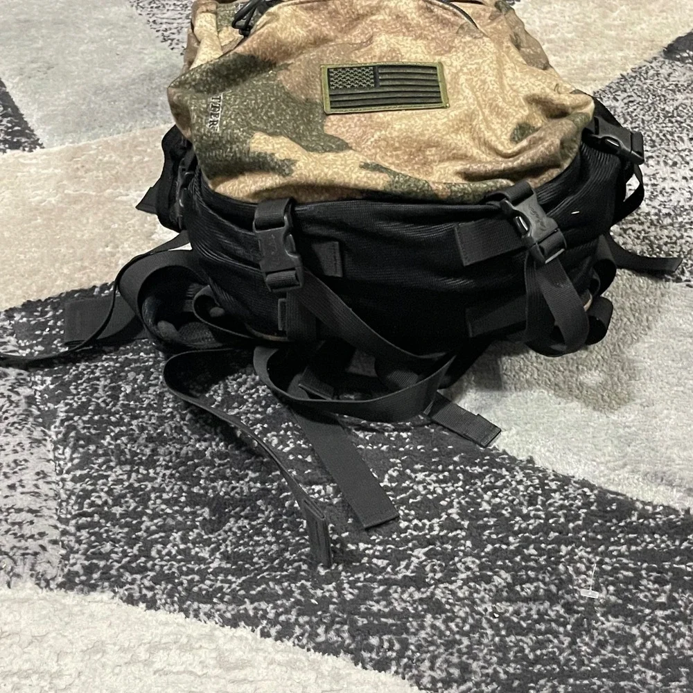Cabela's Outfitter Backpack Mens OS Camo Seclusion 3D Hunting Hiking Bag Outdoor